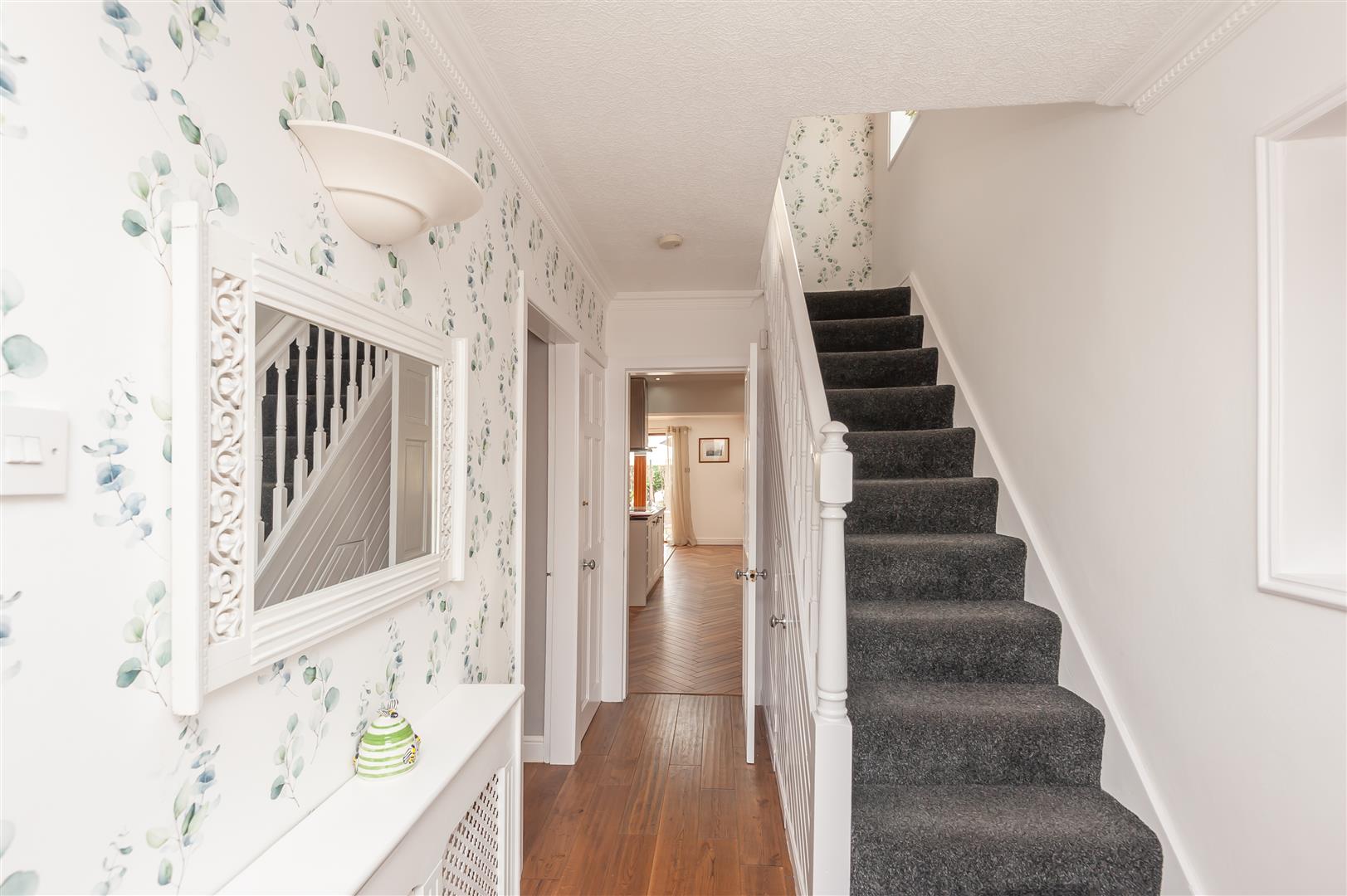 Coley View, Halifax SW Property